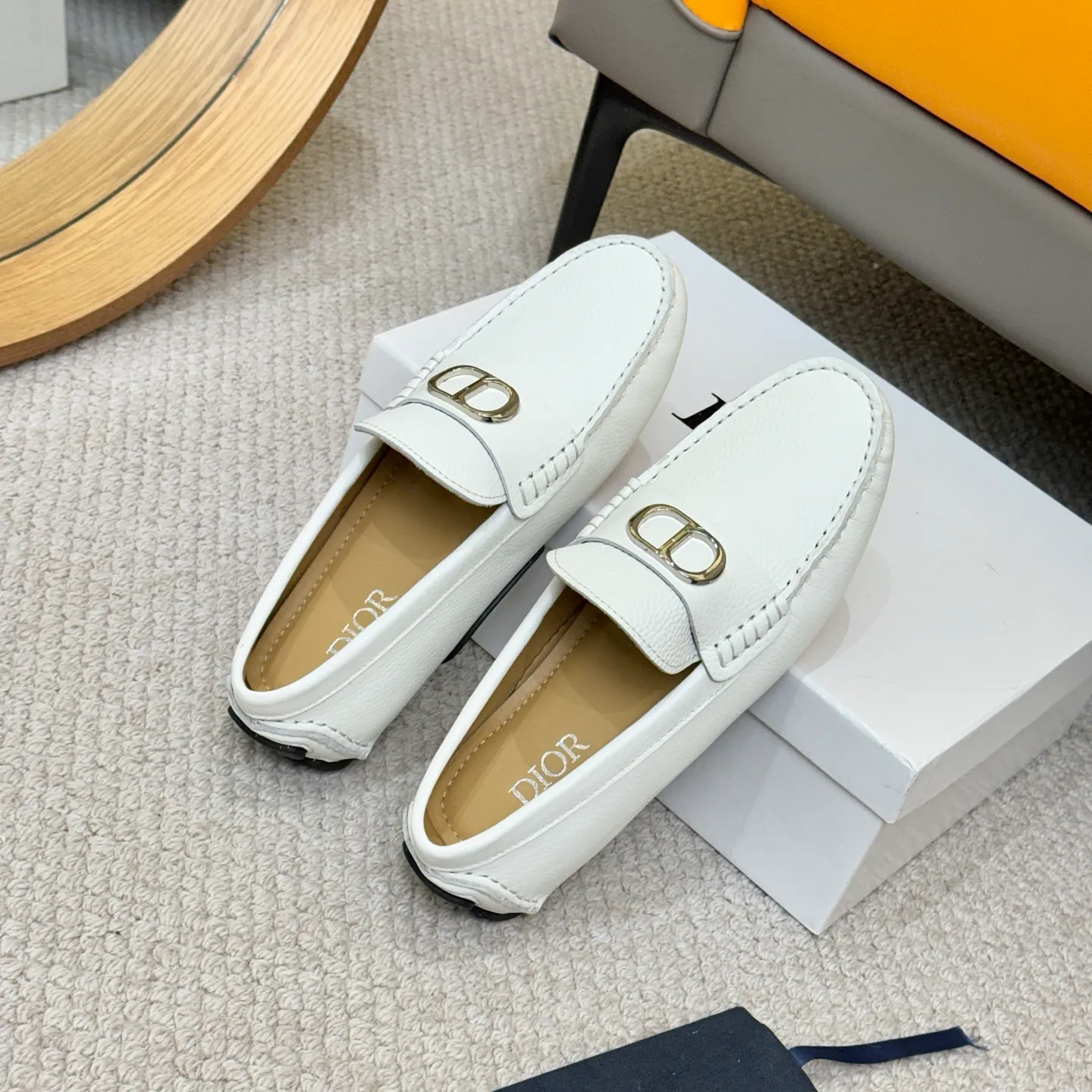 Men's clothing and shoes 💰420! (Yangli) Quality DIOR [Dior’s latest arrival] real auction hot-selling Doudou shoes 🔍DIOR) new Doudou shoes 👍Belgian designer Martin Margiela serves as Gucci shoe designer y full of charm, luxury style gentleman upper: imported cowhide, lining with spring sweat-absorbent first-layer sheepskin. Outsole Brand outsole, the last stitching on the bottom will never come off; equipped with classic Gucci exquisite hardware C D buckle💋The whole pair of shoes is fashionable and casual without losing high-end style; standard 38-46